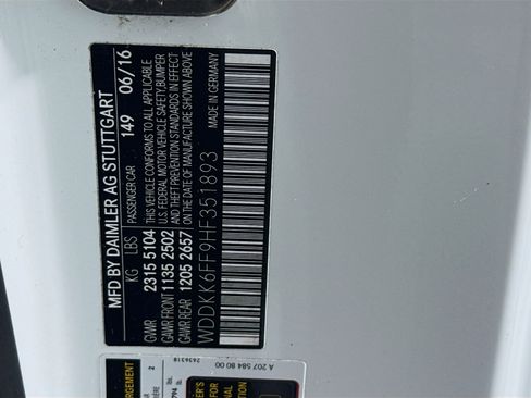 Used 2017 Mercedes-Benz E 400 E 400 image 38