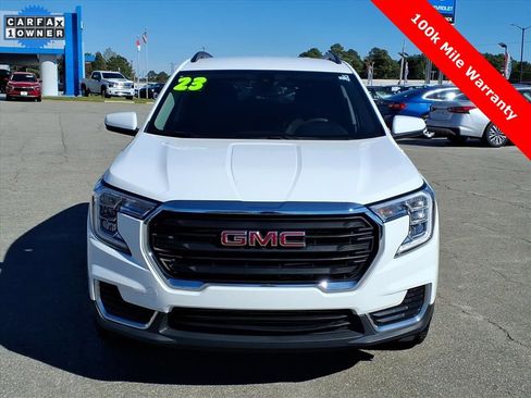 Used 2023 GMC Terrain SLE w/ Driver Convenience Package image 8