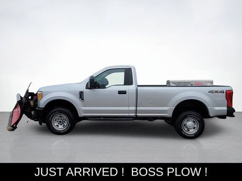 Used 2017 Ford F250 XL w/ Snow Plow Prep Package image 6