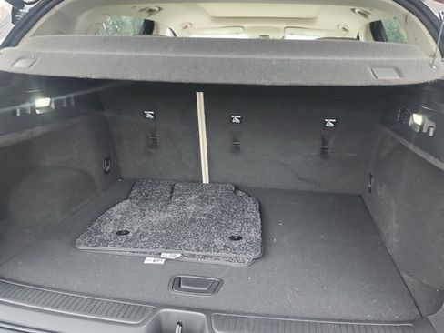 Used 2023 Buick Envision Avenir image 9