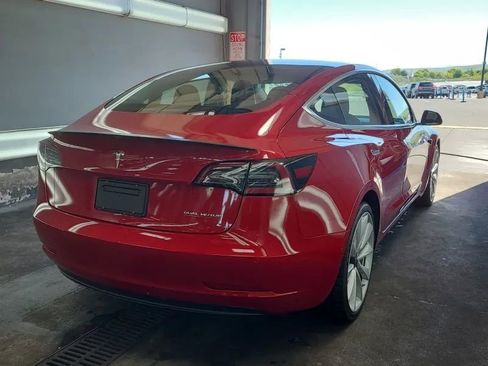 Used 2018 Tesla Model 3 Performance image 3
