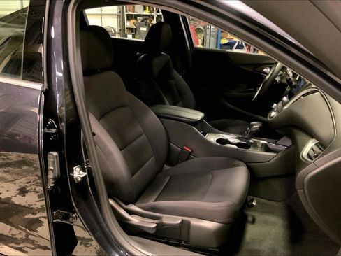Used 2023 Chevrolet Malibu LT image 7