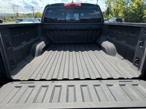 Used 2023 Chevrolet Colorado Trail Boss w/ Technology Package AWD/4WD image 26