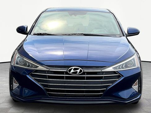 Used 2019 Hyundai Elantra SEL FWD image 2