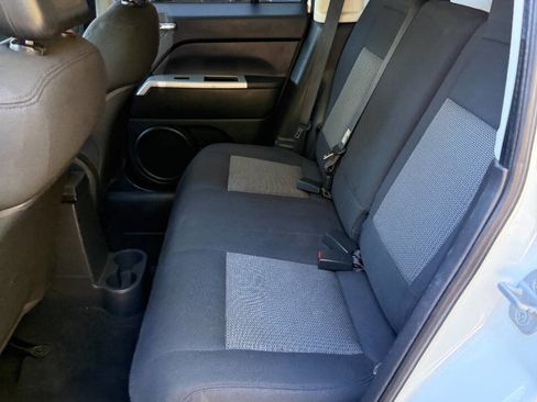 Used 2008 Jeep Patriot Sport FWD image 13