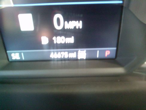 Used 2020 GMC Sierra 1500 AT4 w/ AT4 Premium Package image 12