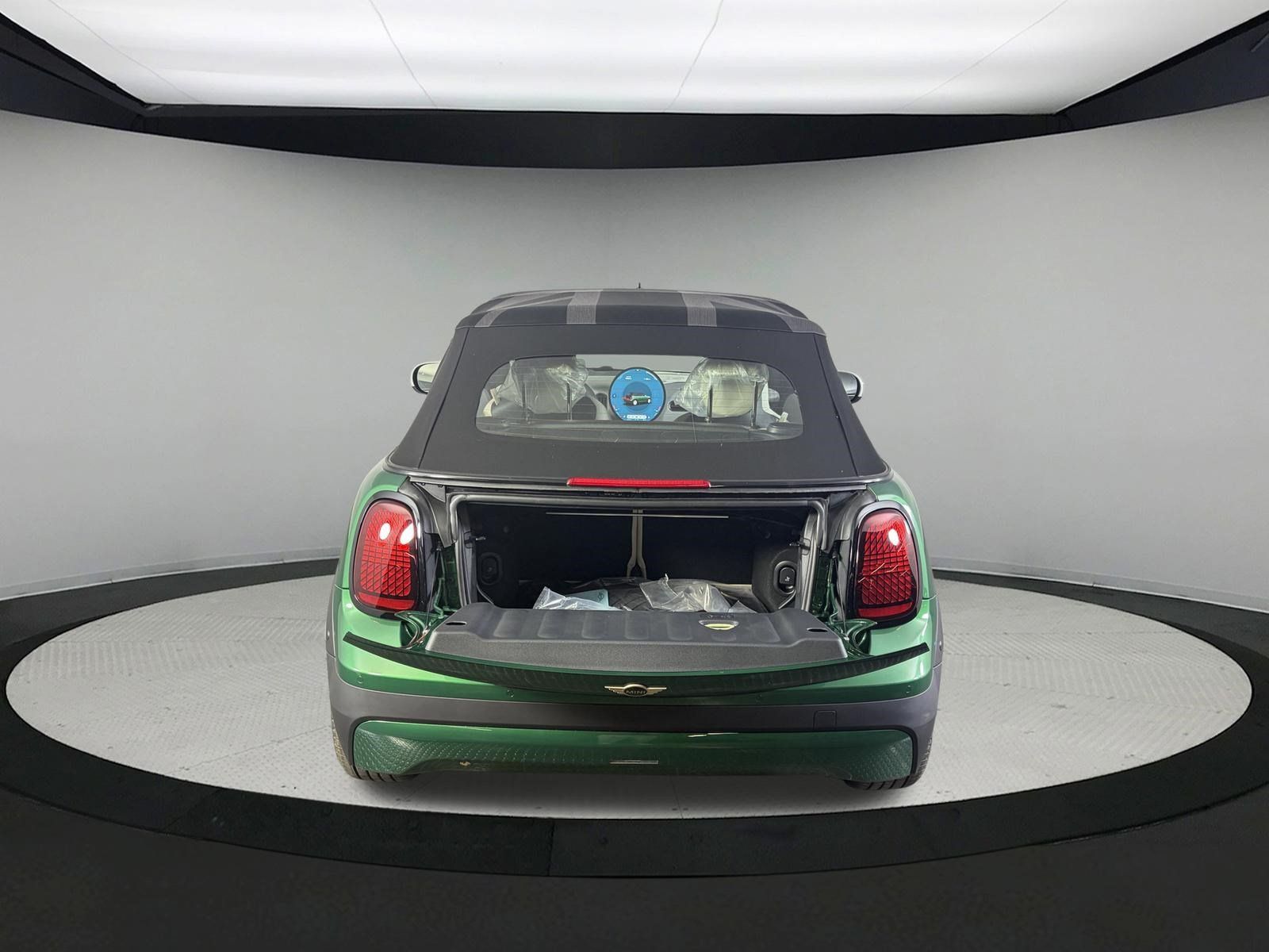 New 2026 MINI Cooper S FWD image 9