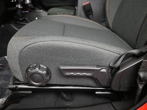 New 2024 Jeep Wrangler Unlimited Sport image 12