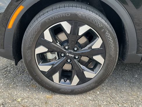 Used 2024 Kia Sportage X-Line w/ X-Line Premium Package AWD/4WD image 12