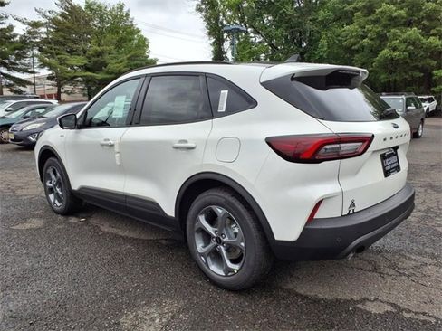 New 2025 Ford Escape ST-Line Elite w/ Tech Pack #2 image 4