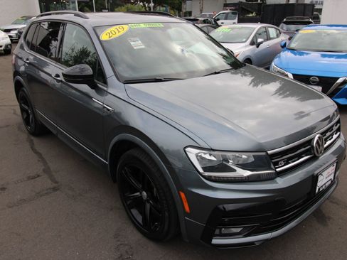 Used 2019 Volkswagen Tiguan SEL Premium R-Line image 7