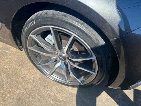 Used 2023 Genesis G70 2.0T AWD/4WD image 4