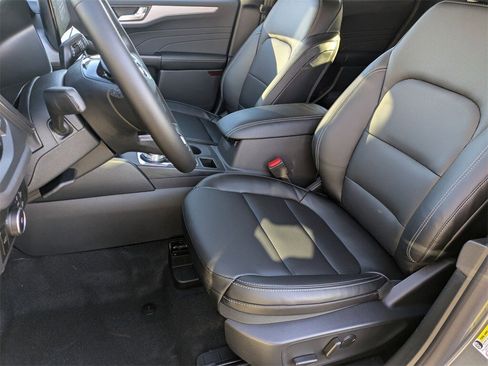 New 2026 Ford Escape Platinum image 16