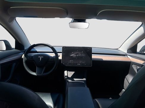 Used 2023 Tesla Model 3 Standard Range RWD image 23