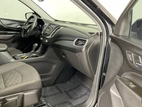 Used 2020 Chevrolet Equinox LT AWD/4WD image 18