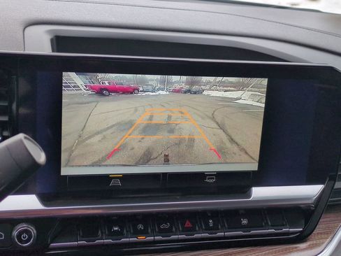 Certified 2022 Chevrolet Silverado 1500 LT image 17