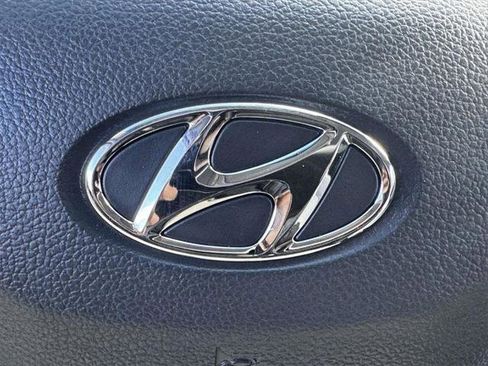 Certified 2023 Hyundai Kona SEL image 33