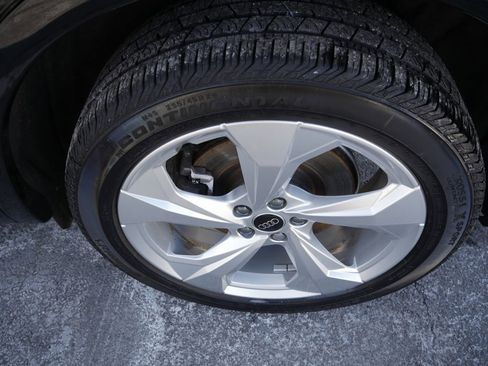 Certified 2023 Audi Q5 2.0T Premium Plus w/ Premium Plus Package image 13