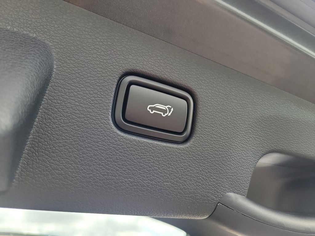 New 2026 Kia Sportage SX FWD image 15