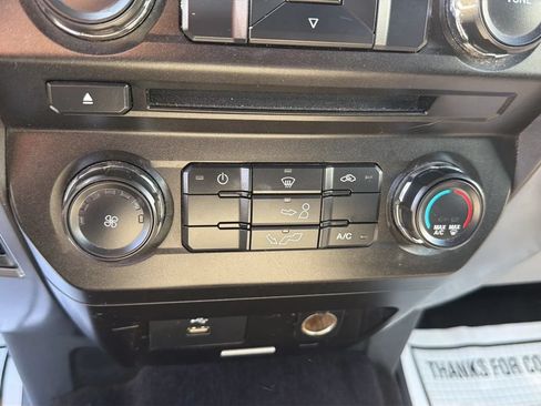 Used 2017 Ford F150 XLT AWD/4WD image 23
