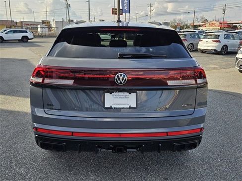 New 2026 Volkswagen Atlas Cross Sport SEL R-Line image 10
