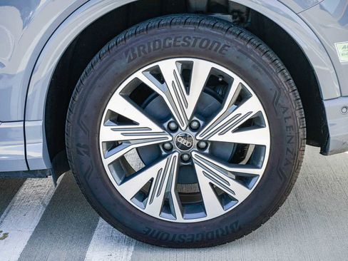 Used 2023 Audi Q4 e-tron Premium Plus w/ Premium Plus image 10