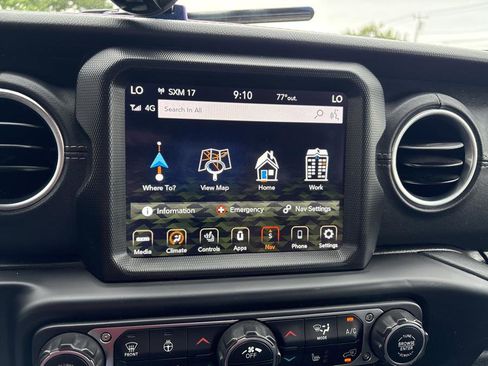 Used 2021 Jeep Gladiator Overland w/ Popular Equipment Package image 15