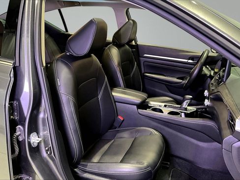 Used 2023 Nissan Altima 2.5 SL AWD/4WD image 29