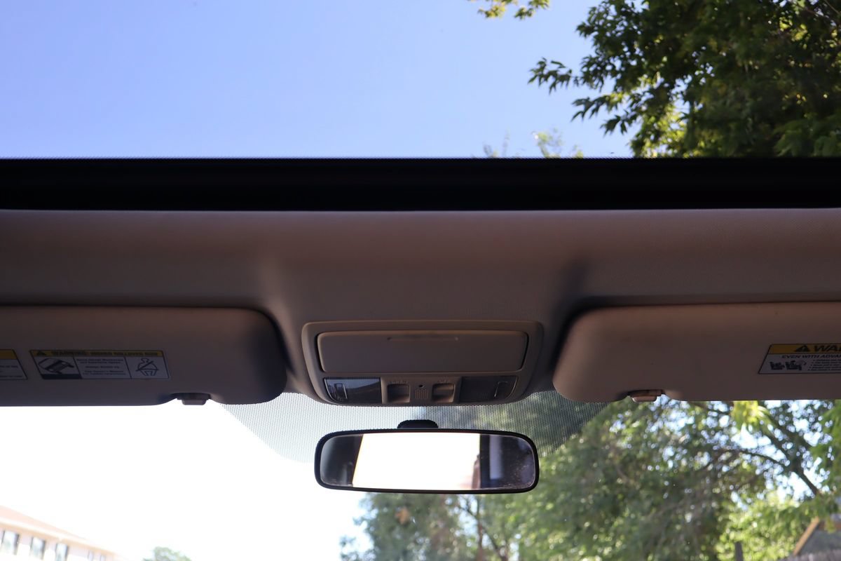 Used 2012 Honda CR-V EX-L image 28