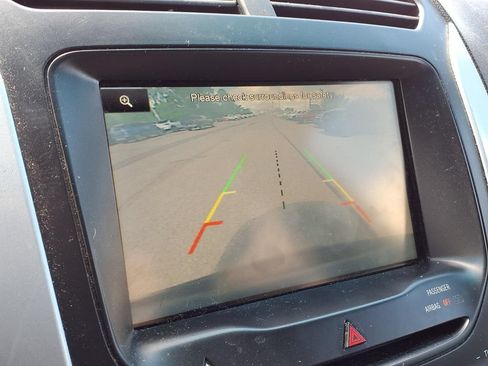 Used 2014 Ford Explorer XLT w/ Equipment Group 202A FWD image 15