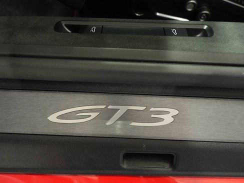 Used 2024 Porsche 911 GT3 image 34