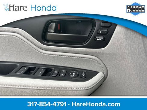 Used 2024 Honda Odyssey EX-L image 23