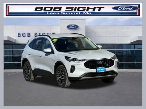 New 2025 Ford Escape SE w/ PHEV Premium Package image 1