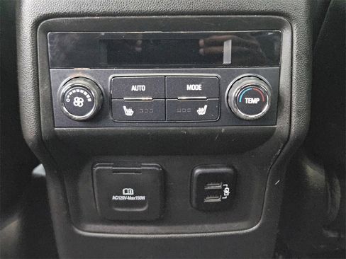 Used 2017 GMC Acadia Denali w/ Technology Package image 15