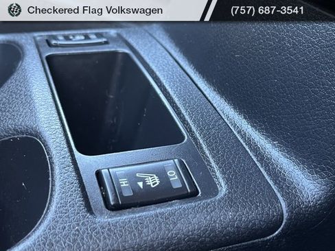 Used 2021 Nissan Rogue Sport SV image 41