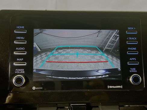 Used 2024 Toyota Camry SE image 27