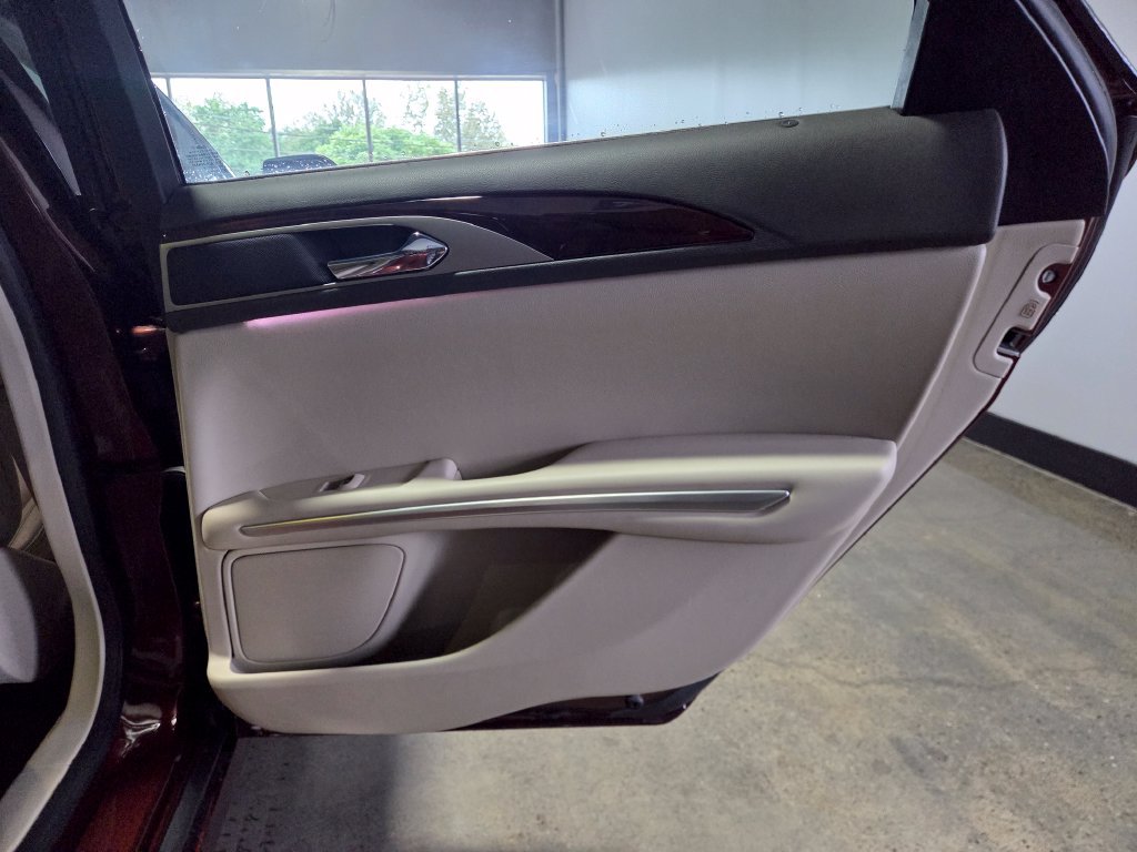 Used 2016 Lincoln MKZ w/ Equipment Group 300A Reserve FWD image 21