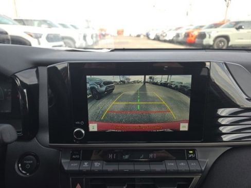 Certified 2025 Toyota Camry LE image 18