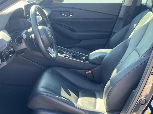 Used 2024 Honda Accord Touring image 17