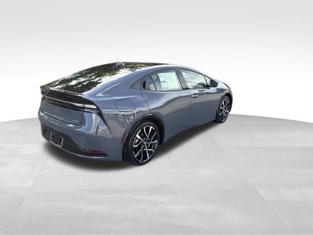 New 2026 Toyota Prius Plug-In Hybrid FWD image 6