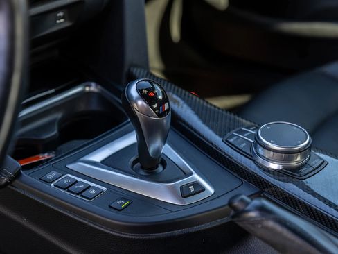 Used 2019 BMW M4 Coupe w/ Competition Package image 26