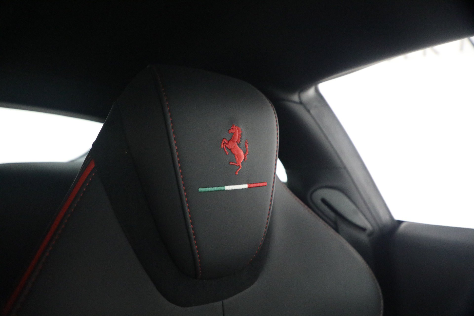 Certified 2023 Ferrari Roma RWD image 22