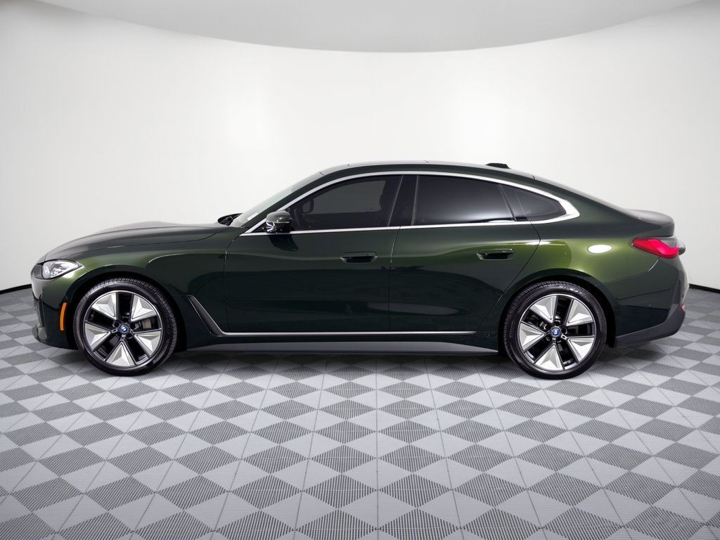 Used 2023 BMW i4 eDrive35 w/ Premium Package RWD image 2