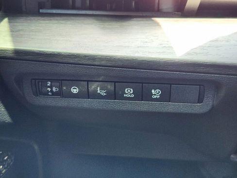 Used 2024 Nissan Ariya AWD image 20