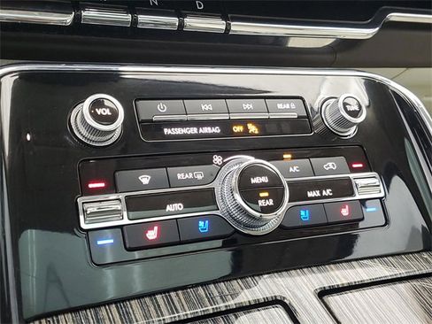 Used 2018 Lincoln Navigator Black Label image 29