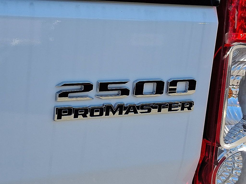 Used 2025 RAM ProMaster 2500 w/ U-Haul Equipment Group FWD image 19