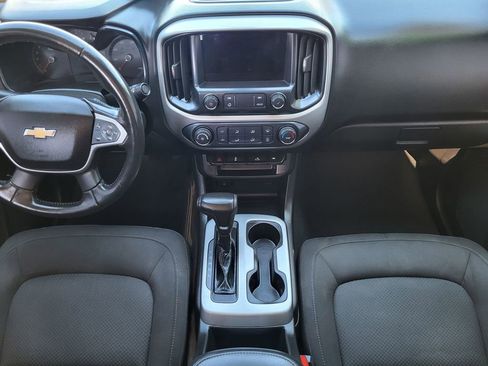 Used 2019 Chevrolet Colorado LT w/ LT Convenience Package image 19