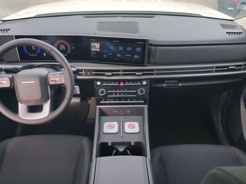 New 2026 Hyundai Santa Fe SE image 18