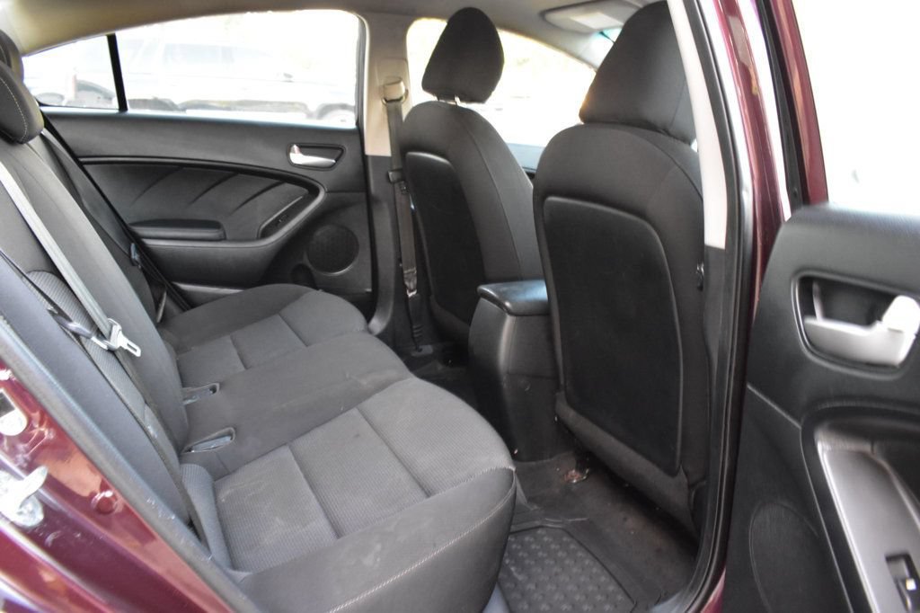 Used 2018 Kia Forte LX FWD image 22
