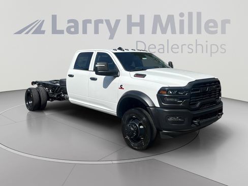 New 2026 RAM 5500 Tradesman AWD/4WD image 7